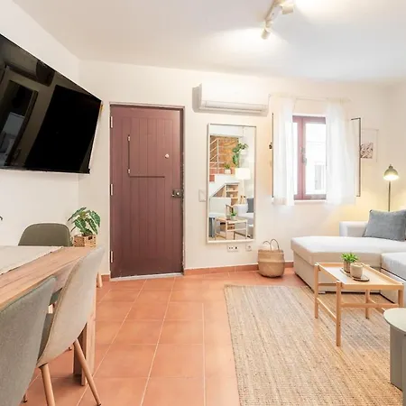 Triplex- Center *
