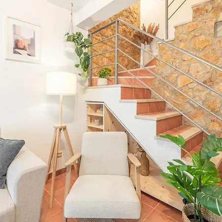 Triplex- Center *