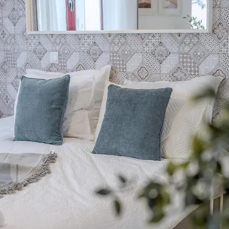 Triplex- Center Lagos