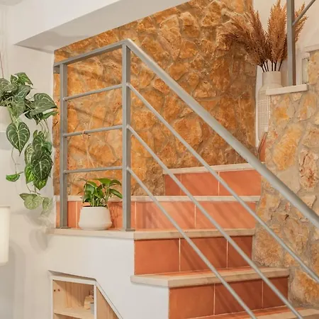 Apartment Triplex- Center