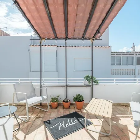 Apartment Triplex- Center